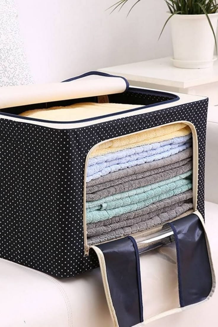 Large Foldable Clothes Storage Organizer Bag with Clear Window & Front Zipper – Space Saving Wardrobe Storage Box