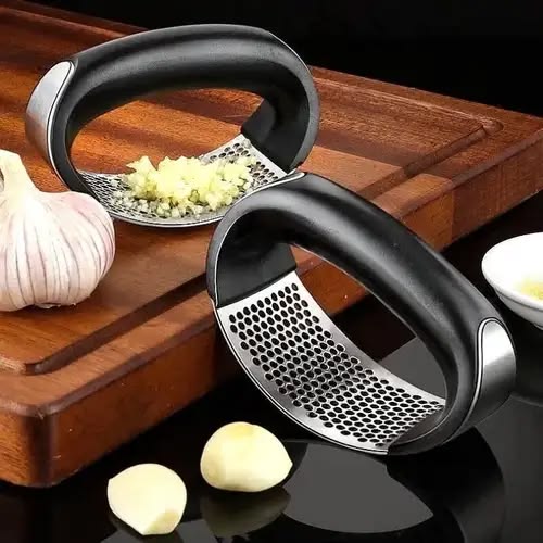 Manual Garlic Press & Mincer – Stainless Steel Garlic Crusher for Kitchen